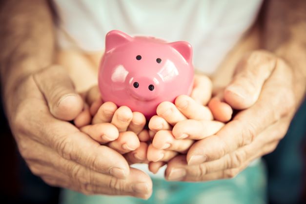 Los seguros de ahorro son una opción de inversión para aquellos que buscan productos de bajo riesgo.